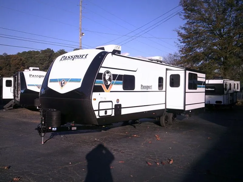 2025 Keystone RV Passport Super Lite 2700RK - Main photo