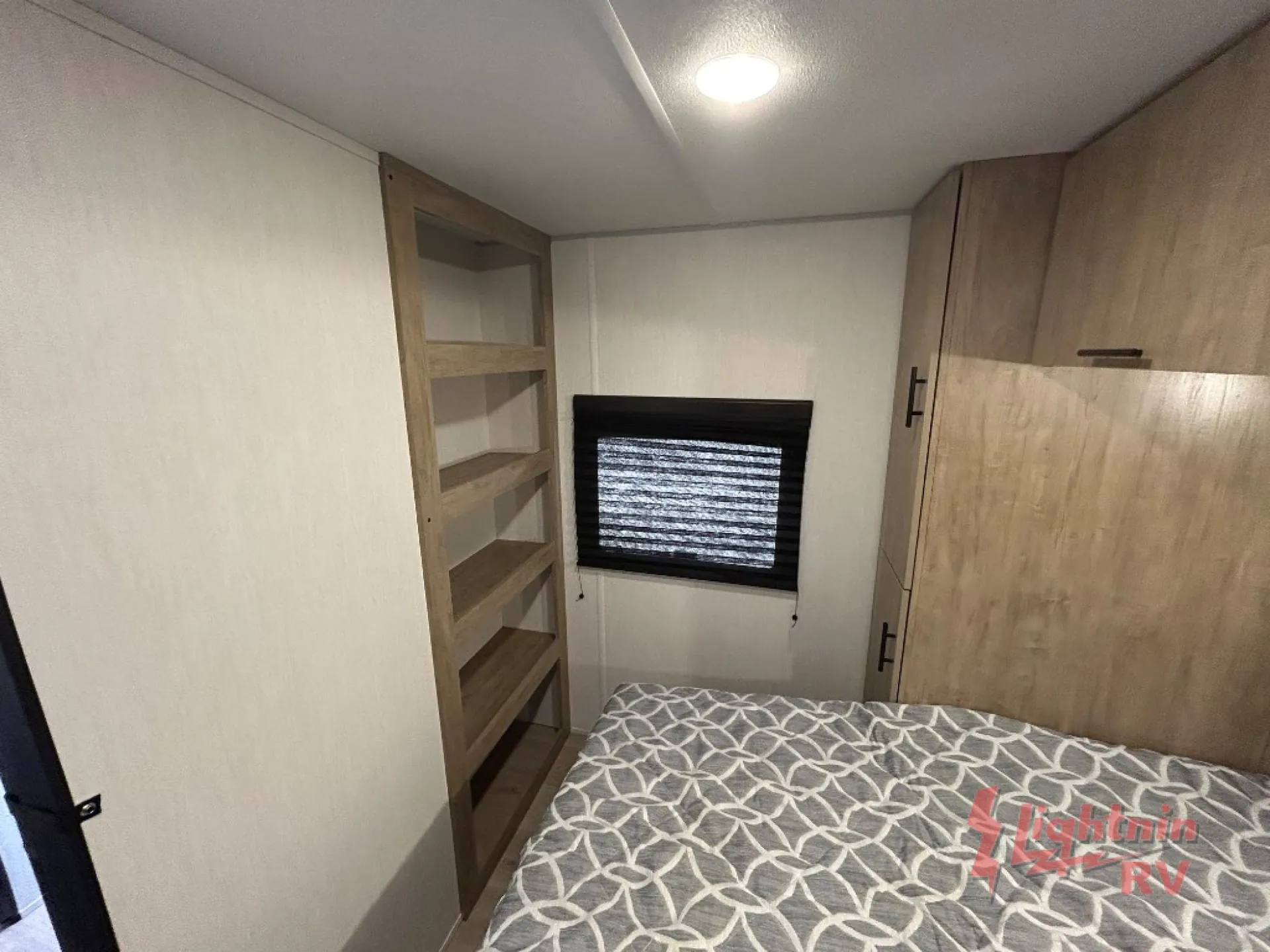 2026 Forest River Cherokee Grey Wolf 26SS — Photo 6