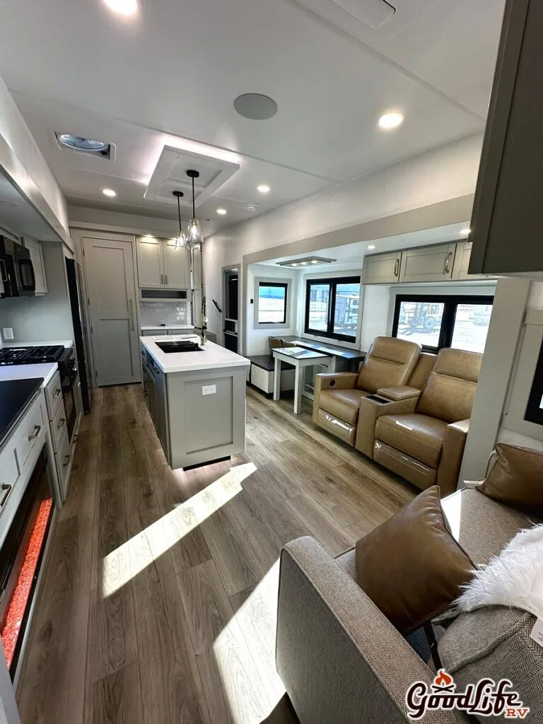 2026 Brinkley Model Z 3515, Photos photo 60