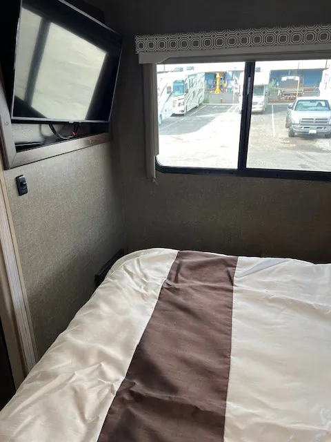 2020 Thor Motor Coach Four Winds 28Z - Photo 4