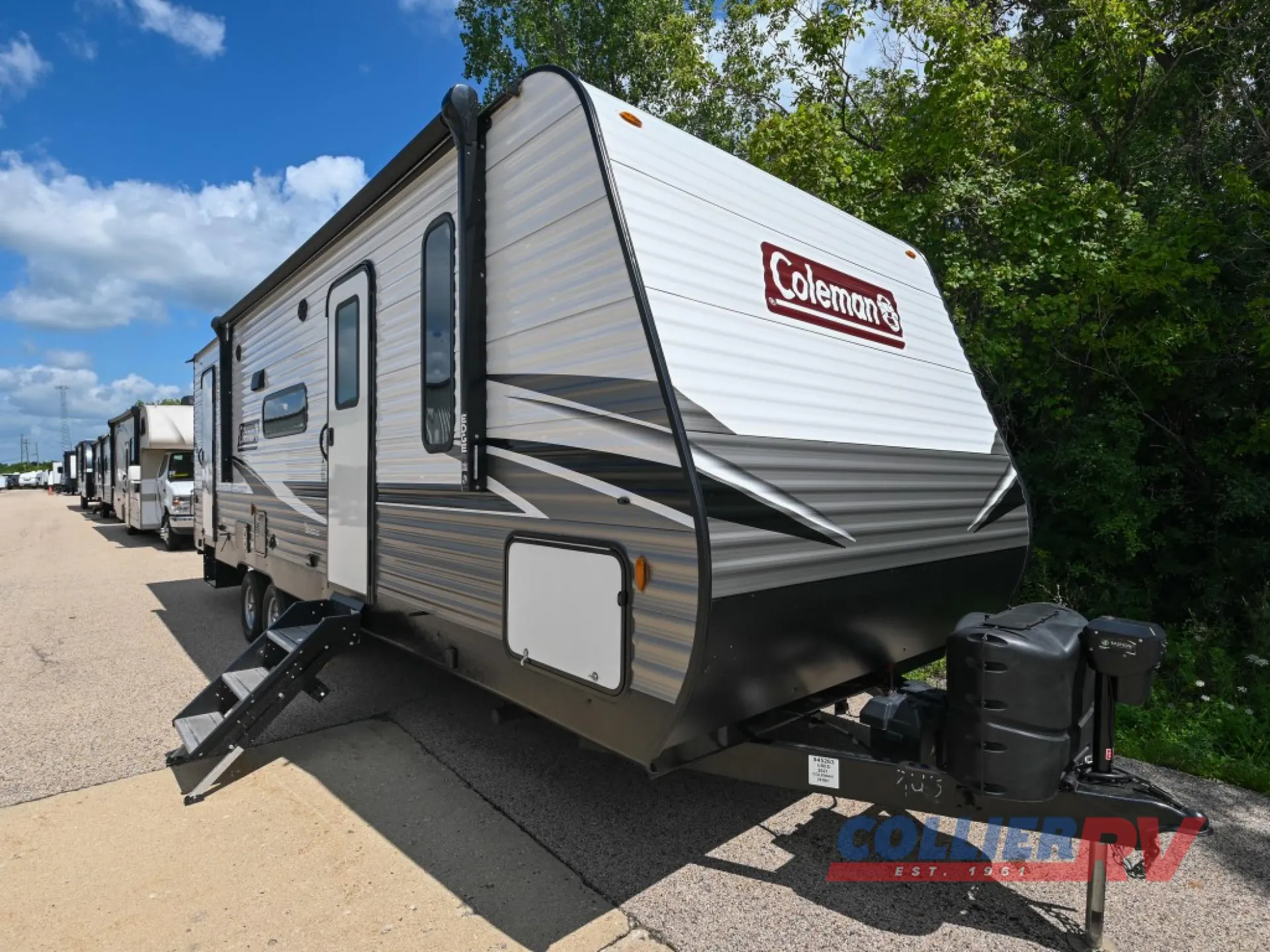 2021 Dutchmen Coleman Lantern 263BH dealer photo 1 from Collier RV Rockford