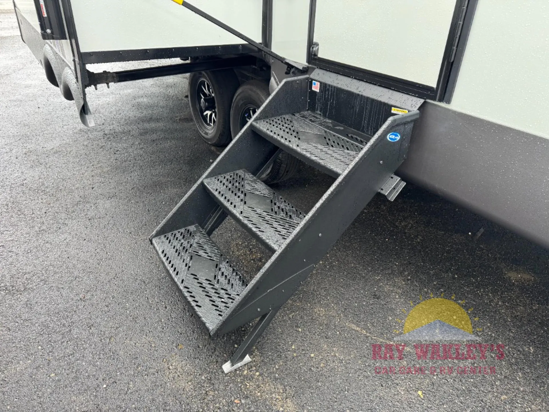 2027 Forest River Rockwood Ultra Lite 2916RL — Photo 6