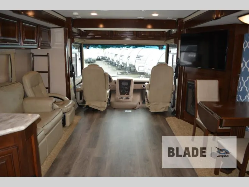 2017 Forest River RV Georgetown XL 378TS - Photo 4