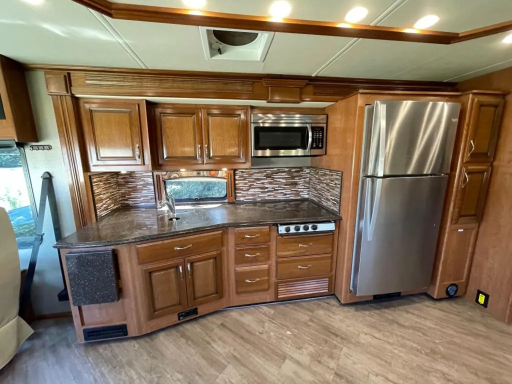 2018 Fleetwood Pace Arrow LXE 38K, Photos photo 16