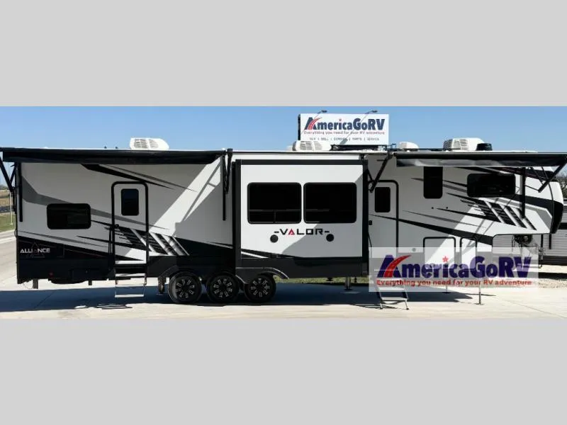 2021 Alliance RV Valor 41V15 - Photo 3