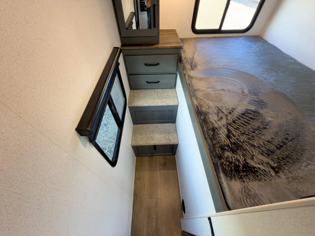 2027 Forest River Solaire 3150TBSS, Photos photo 18