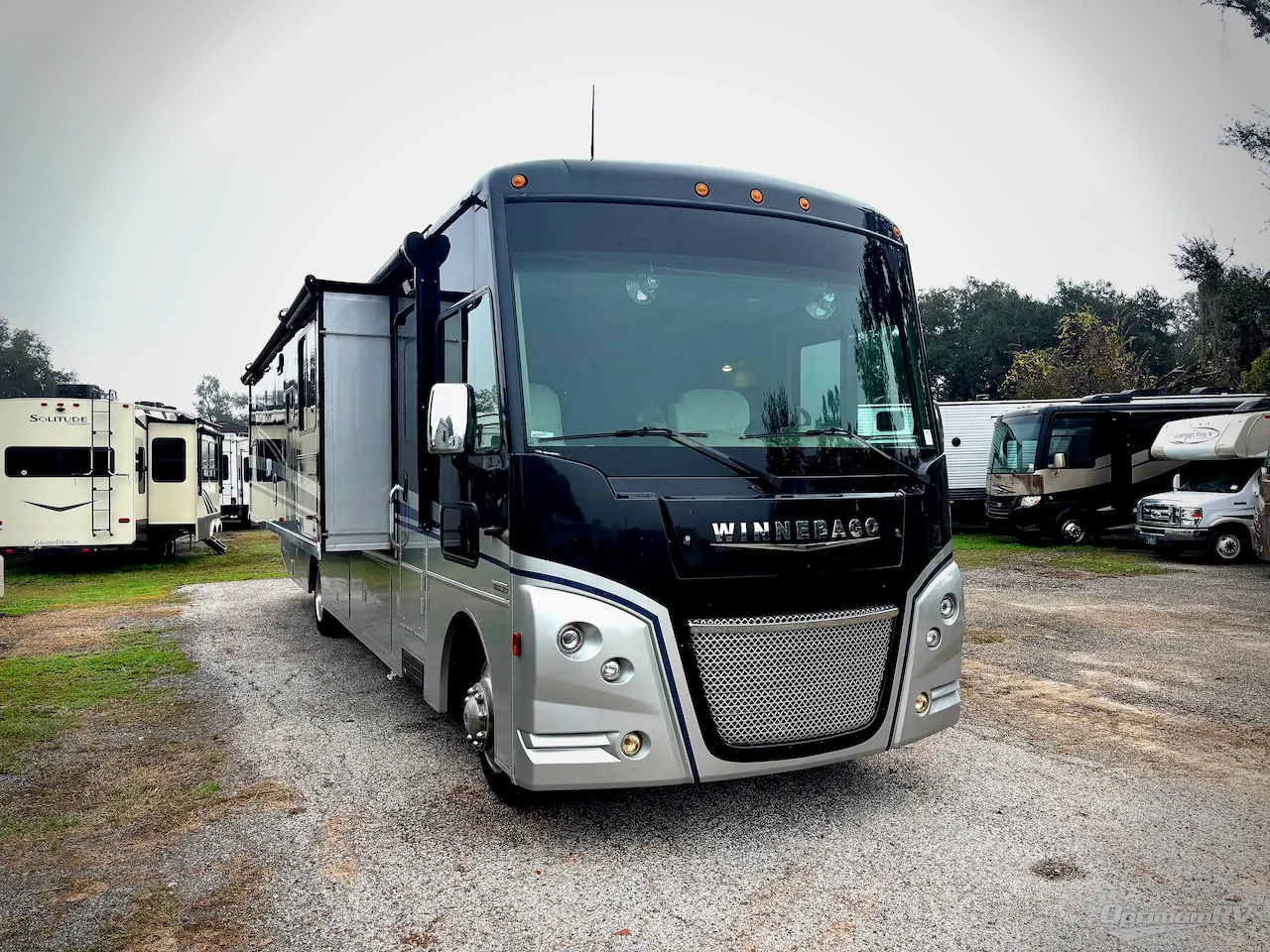 2022 Winnebago Adventurer 36Z - Photo 2