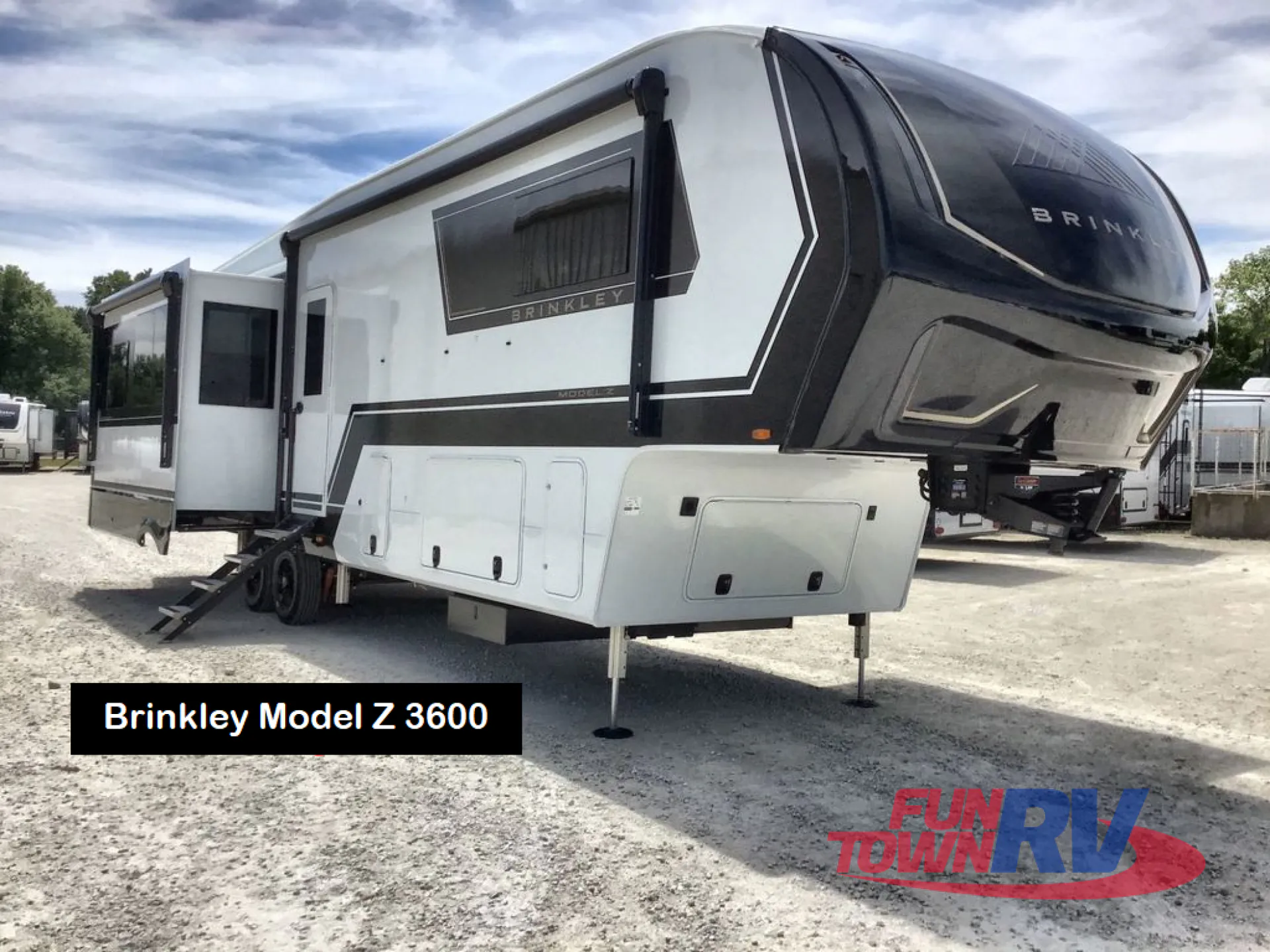 2026 Brinkley Model Z 3600 - Photo 2