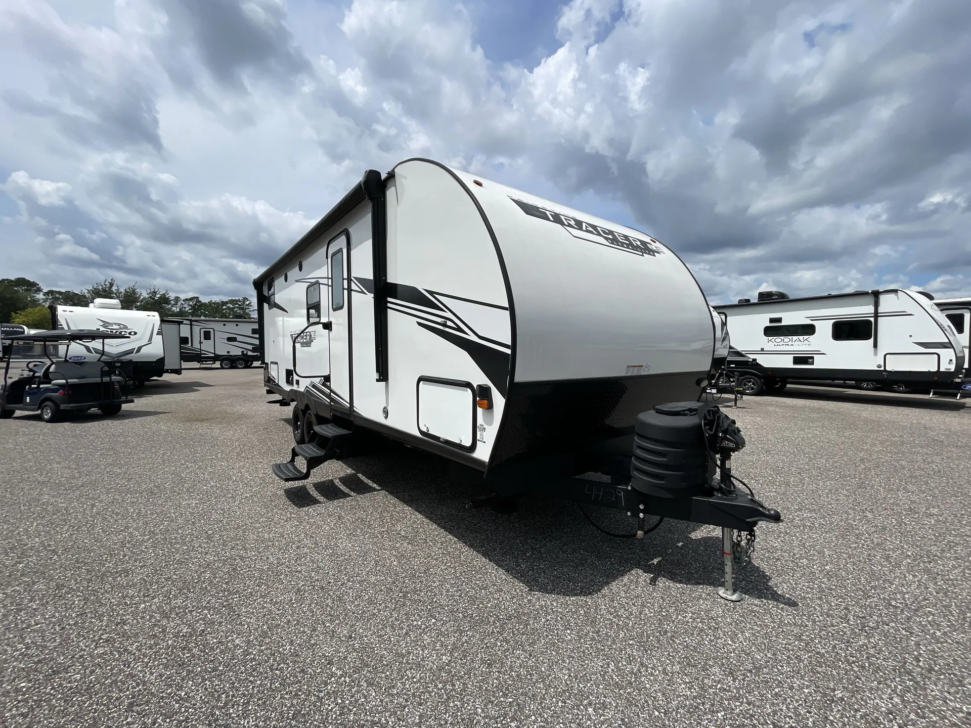 2024 Prime Time Tracer 240BHSLE - Photo 2