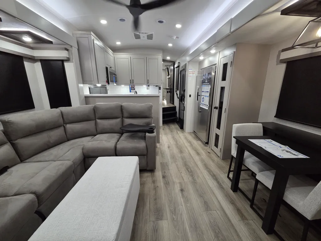 2026 Jayco North Point 395DSDB, Photos photo 22