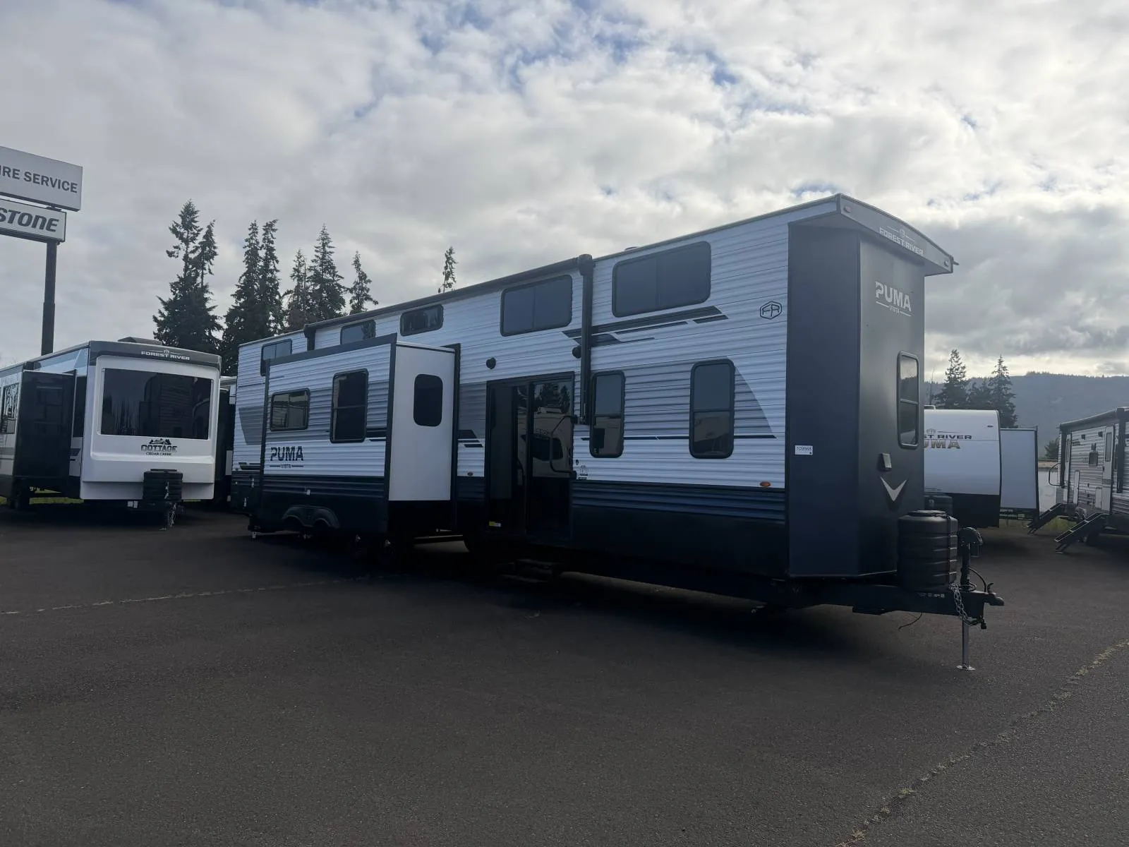 2026 Forest River Puma Vista 421LFT - Photo 2