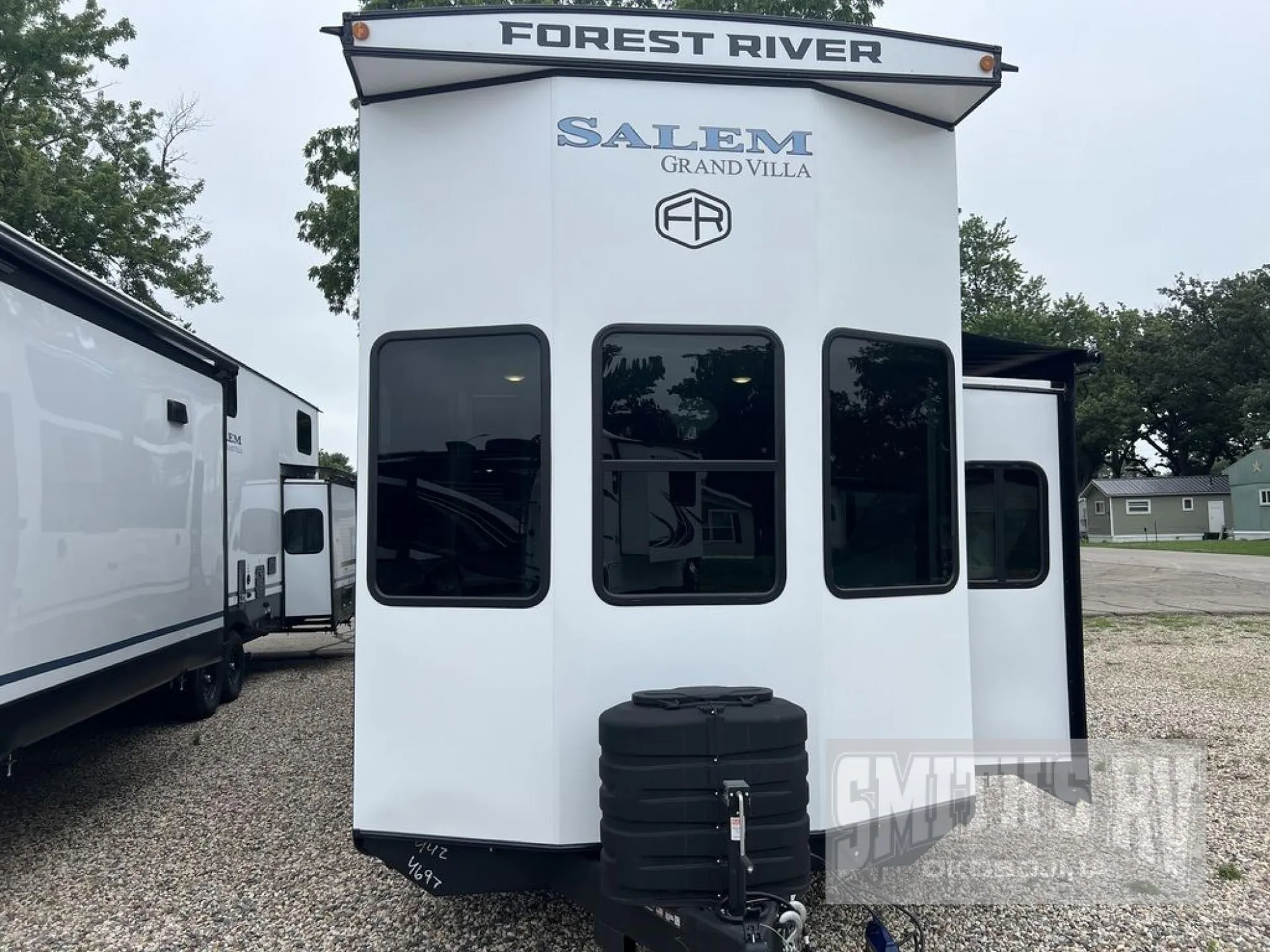 2026 Forest River Salem Grand Villa 44ZEN dealer photo 2 from Smiths RV's