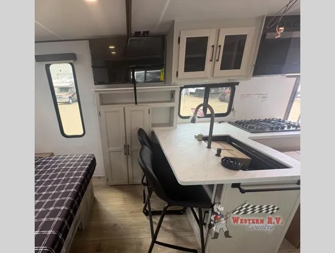 2027 Coachmen RV Urban 1943RB - Photo 4