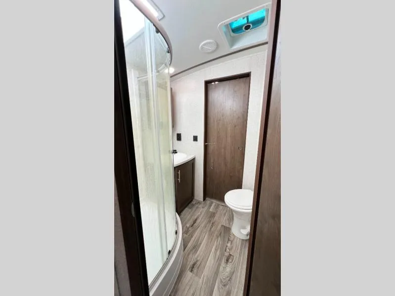 2020 Keystone RV Cougar Half-Ton 30RKD - Photo 4