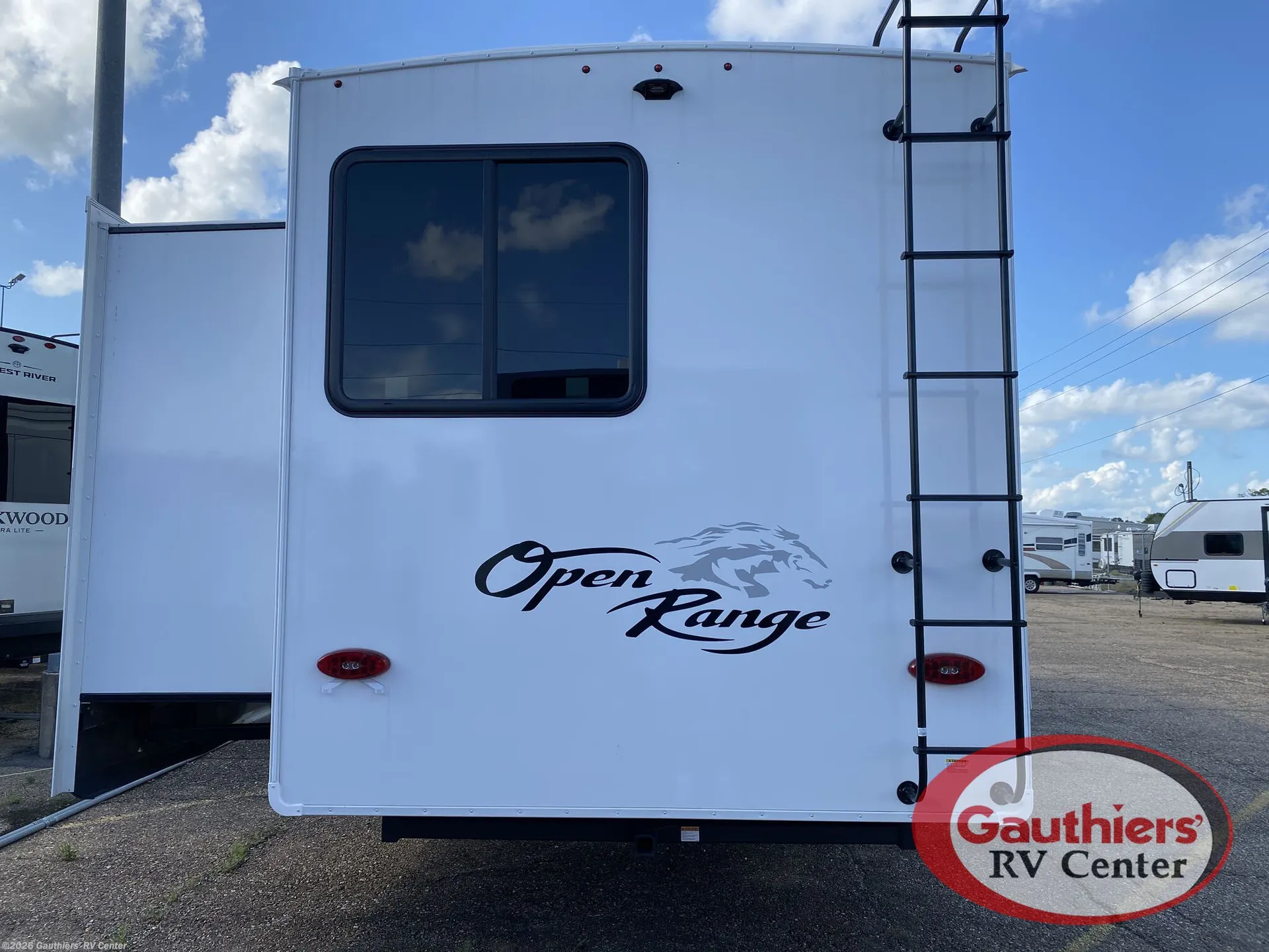2026 Highland Ridge Open Range Roamer Light Duty 31TBTS dealer photo 9 from Gauthiers RV Center