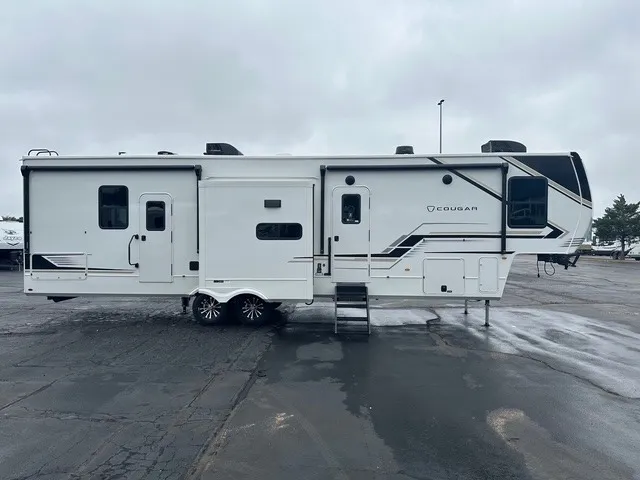 2026 Keystone Cougar 364BHL - Photo 3