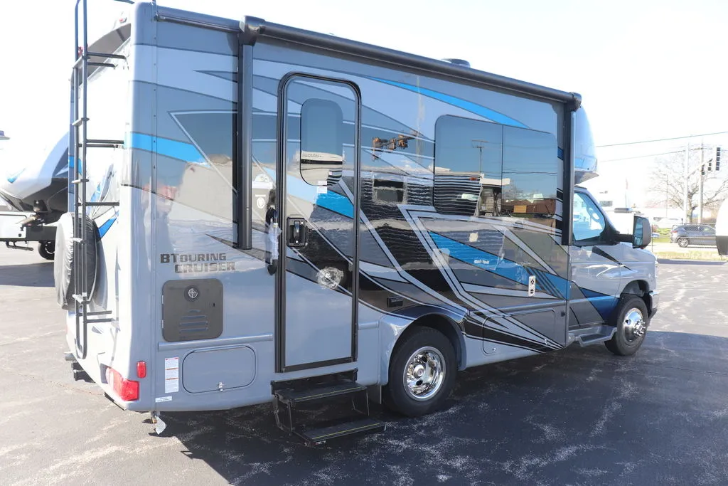 2024 Gulf Stream BT Cruiser 5210 - Photo 3