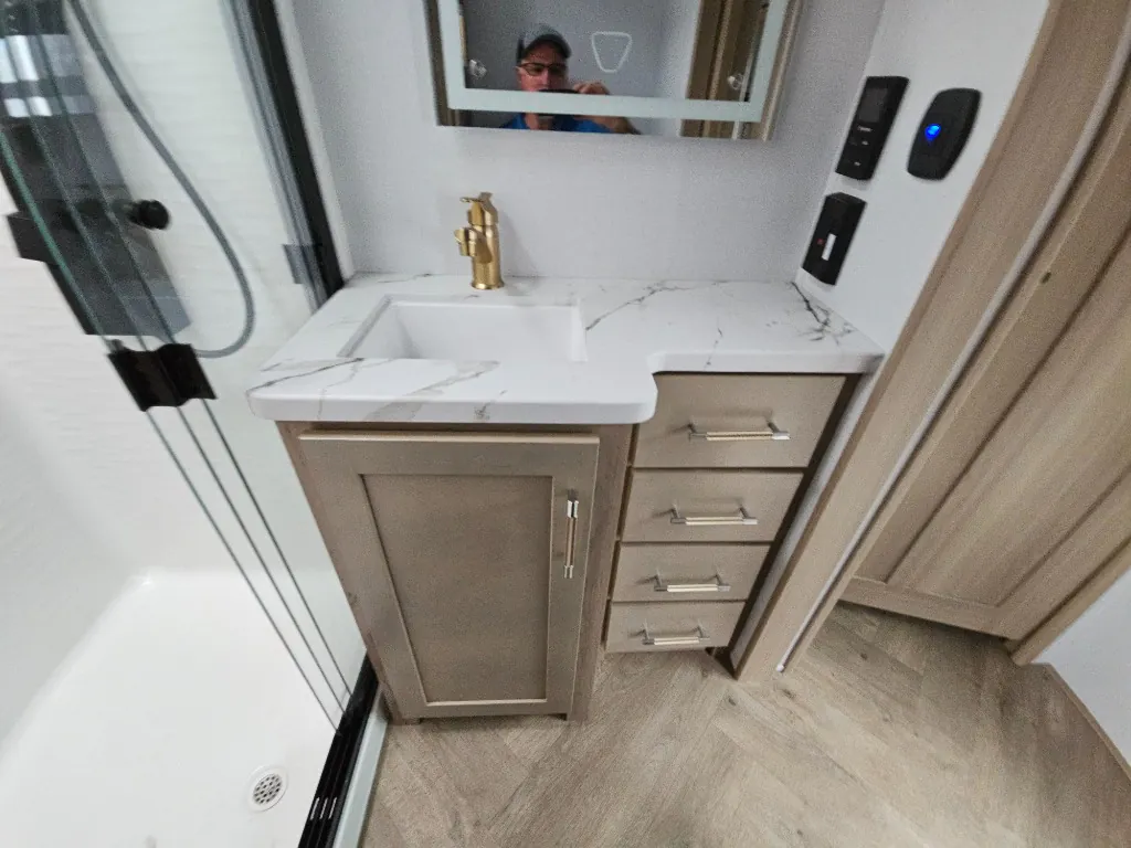 2026 Keystone Raptor 441, Photos photo 55