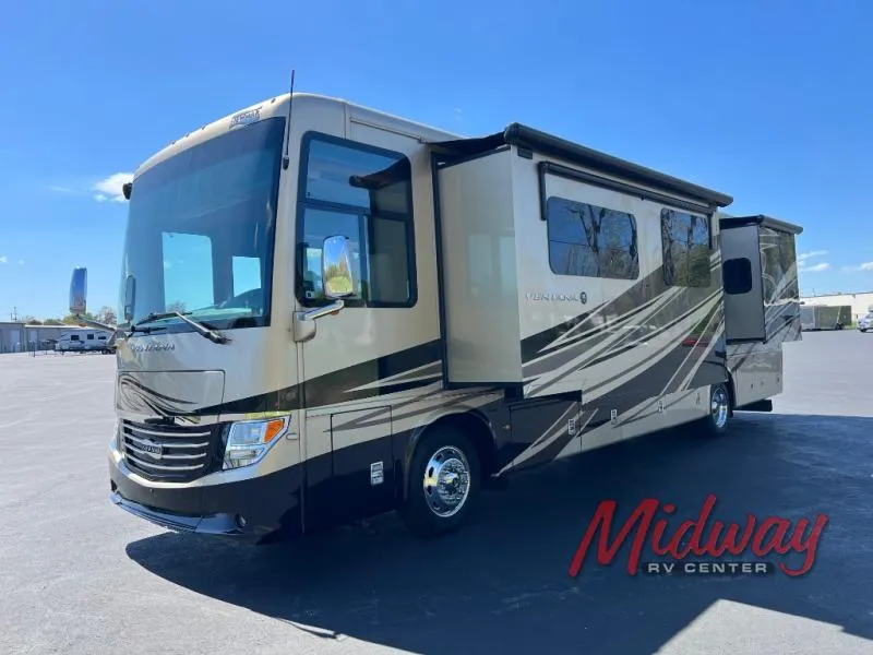 2018 Newmar Ventana Used    3715 - Photo 2