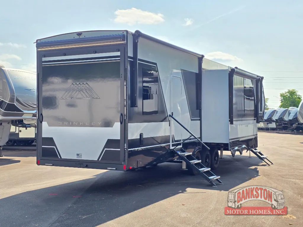 2027 Brinkley Model G 3970, Photos photo 4