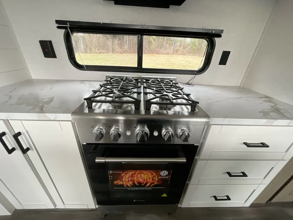 2026 Jayco Jay Flight Bungalow 401LOFT DS, Photos photo 8