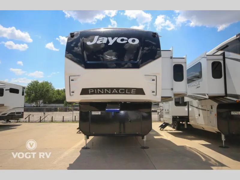 2027 Jayco Pinnacle 38SSWS - Photo 3