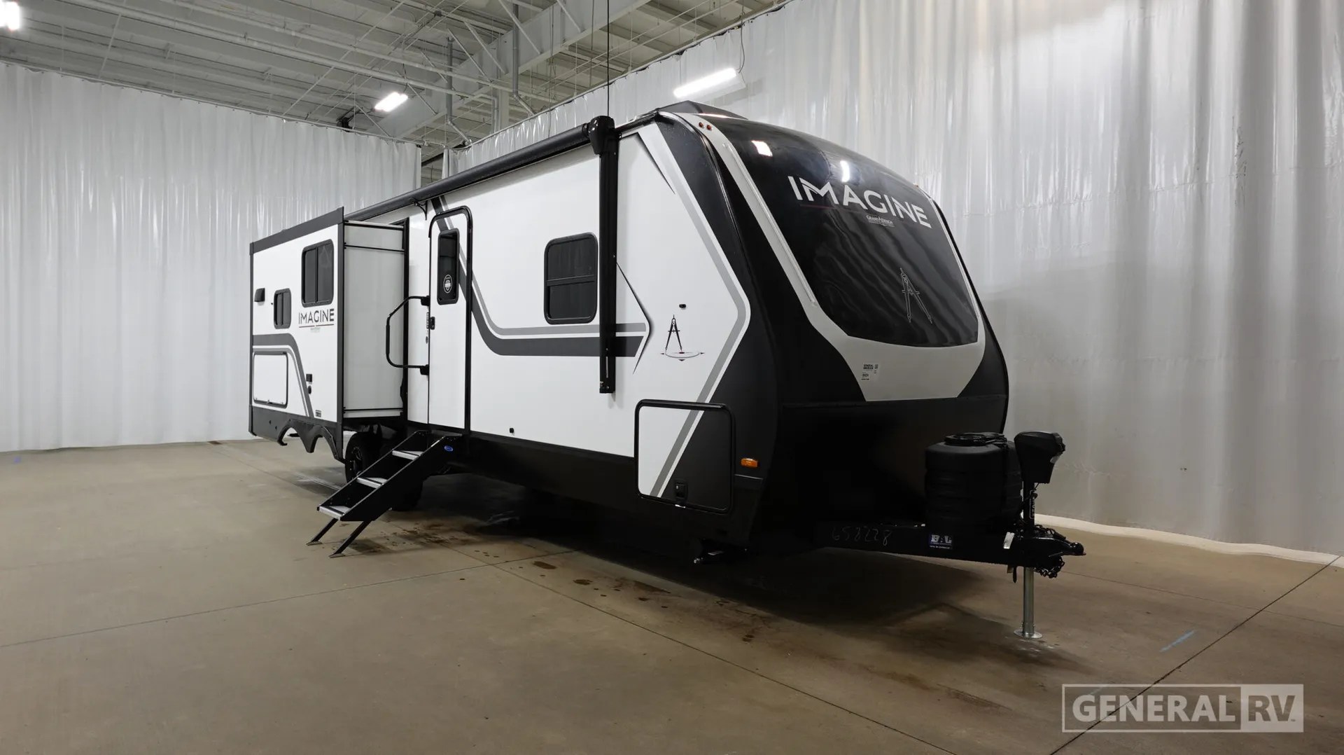 2026 Grand Design Imagine 2670MK - Photo 2
