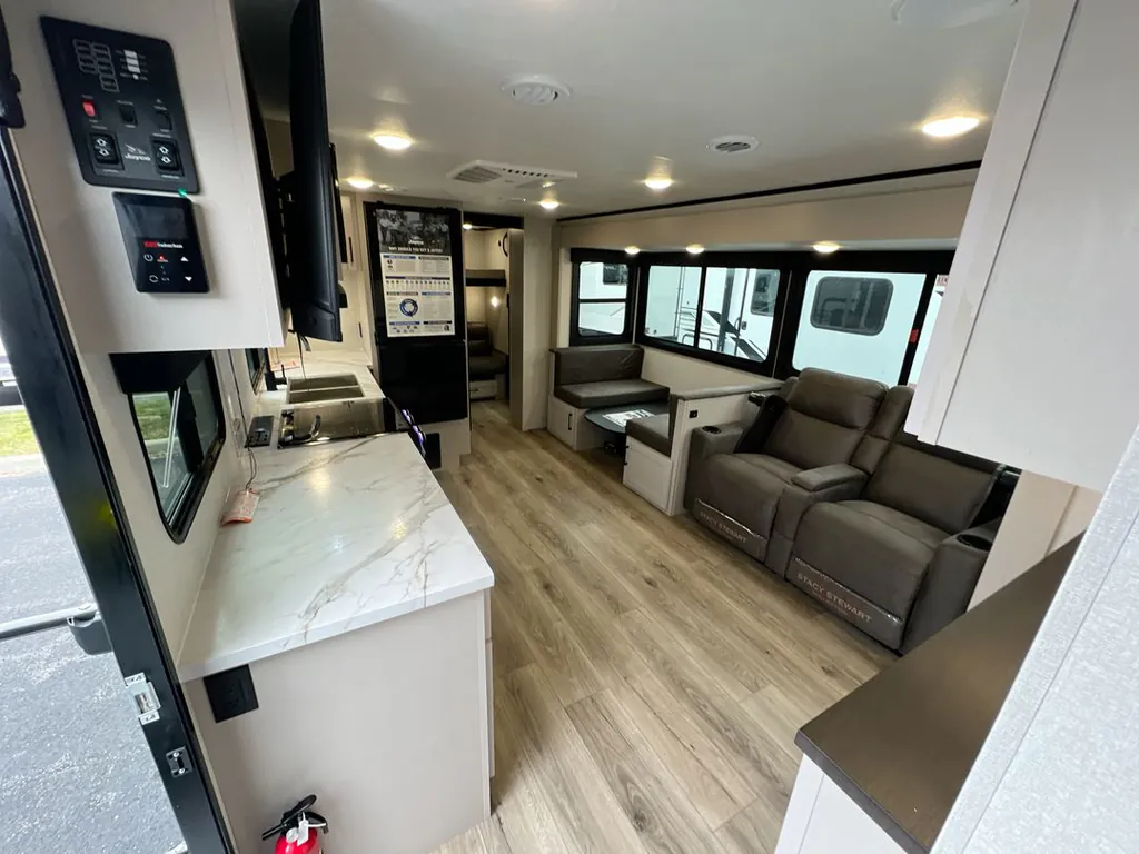 2026 Jayco Jay Feather 29QBH, Photos photo 23