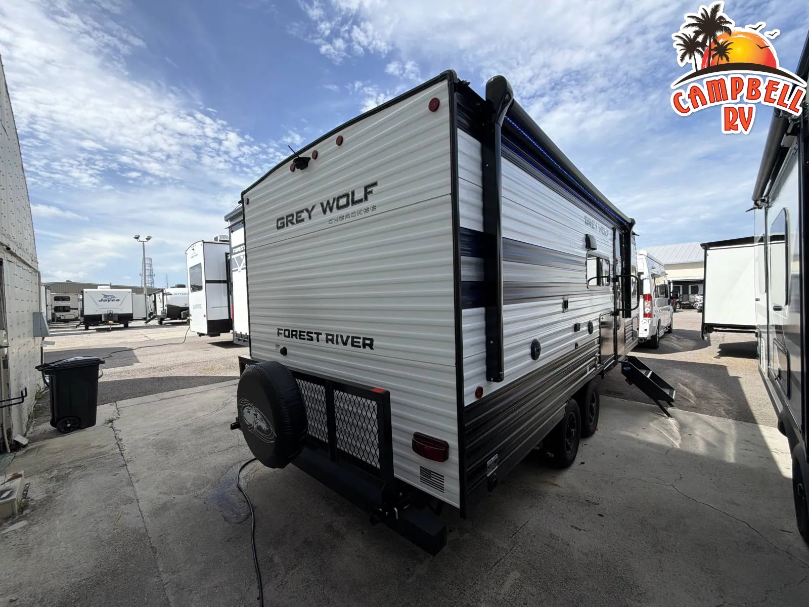 2027 Forest River Cherokee Grey Wolf 21AB — Photo 5