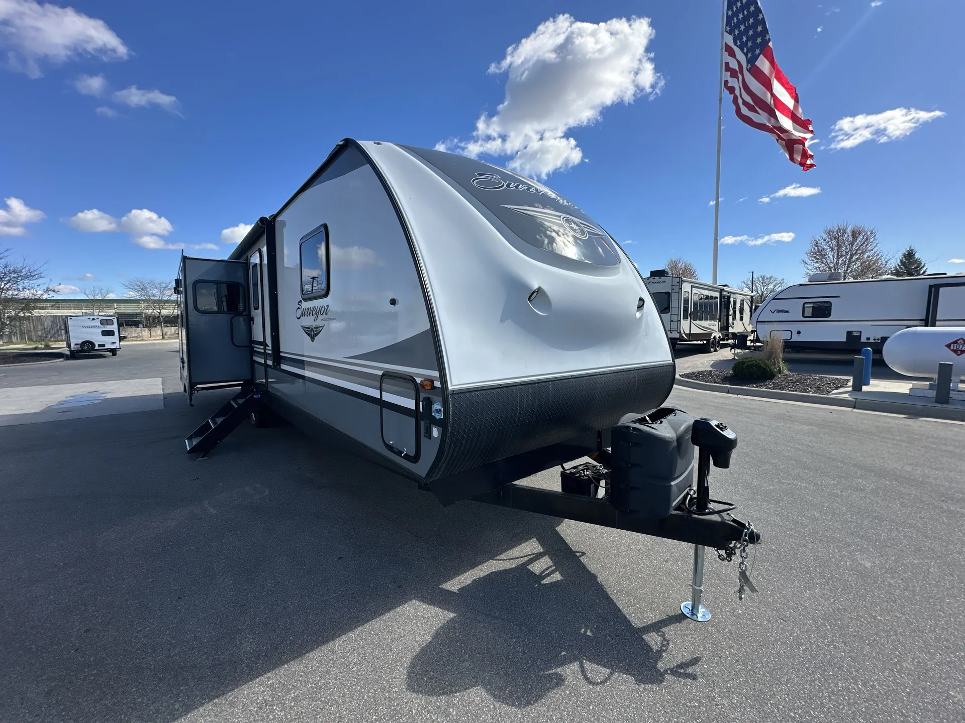 2018 Forest River Surveyor 33KRLOK