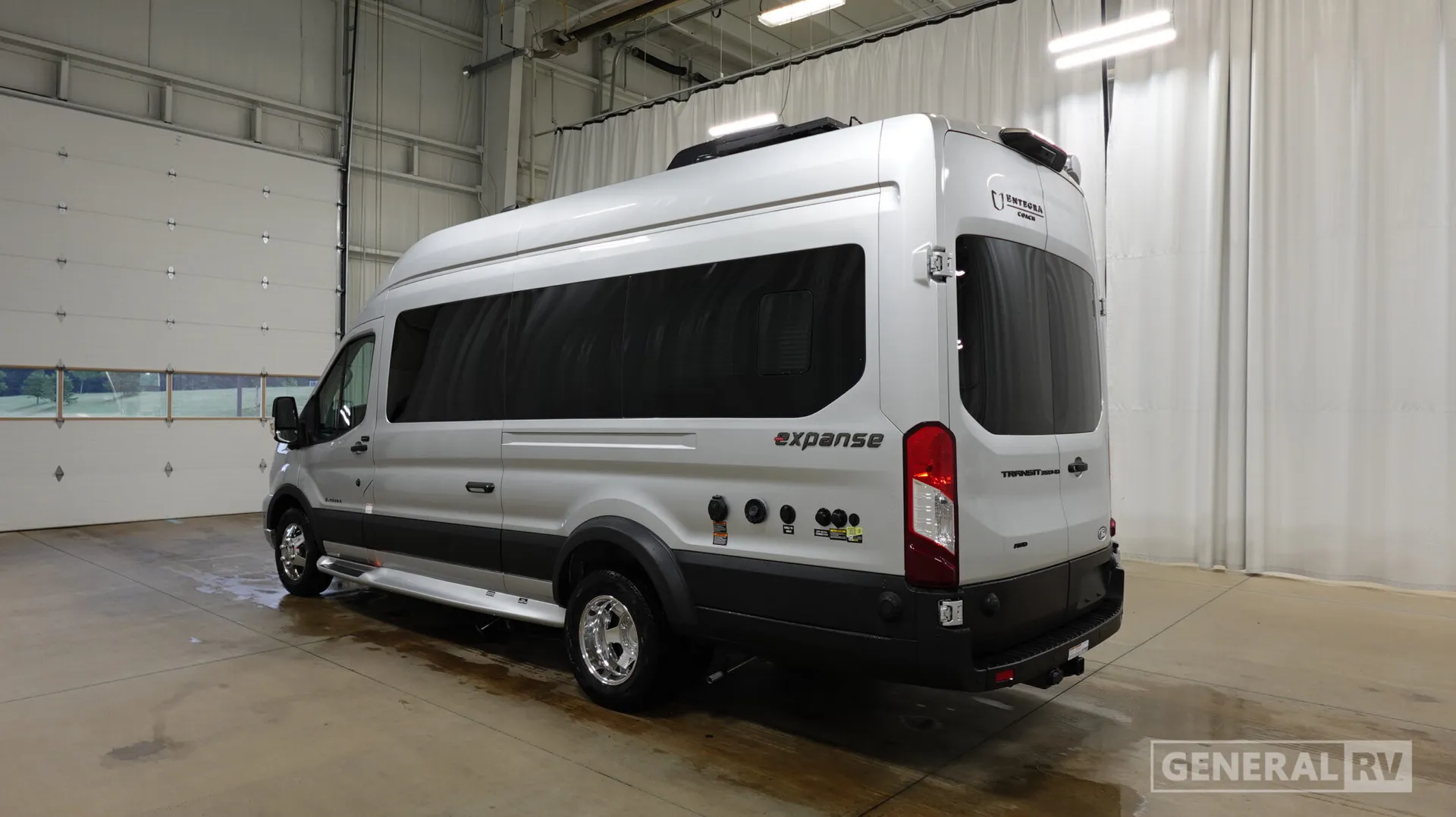 2027 Entegra Coach Expanse 21L - Photo 4