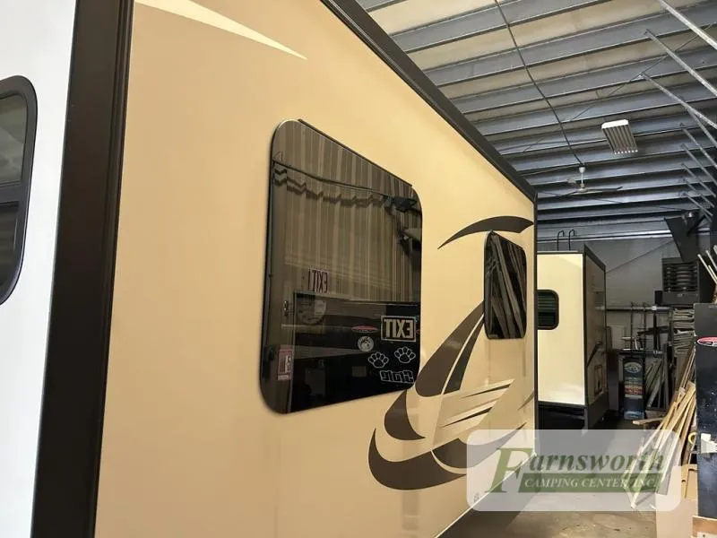 2020 Forest River RV Flagstaff Classic Super Lite 831CLBSS - Photo 3