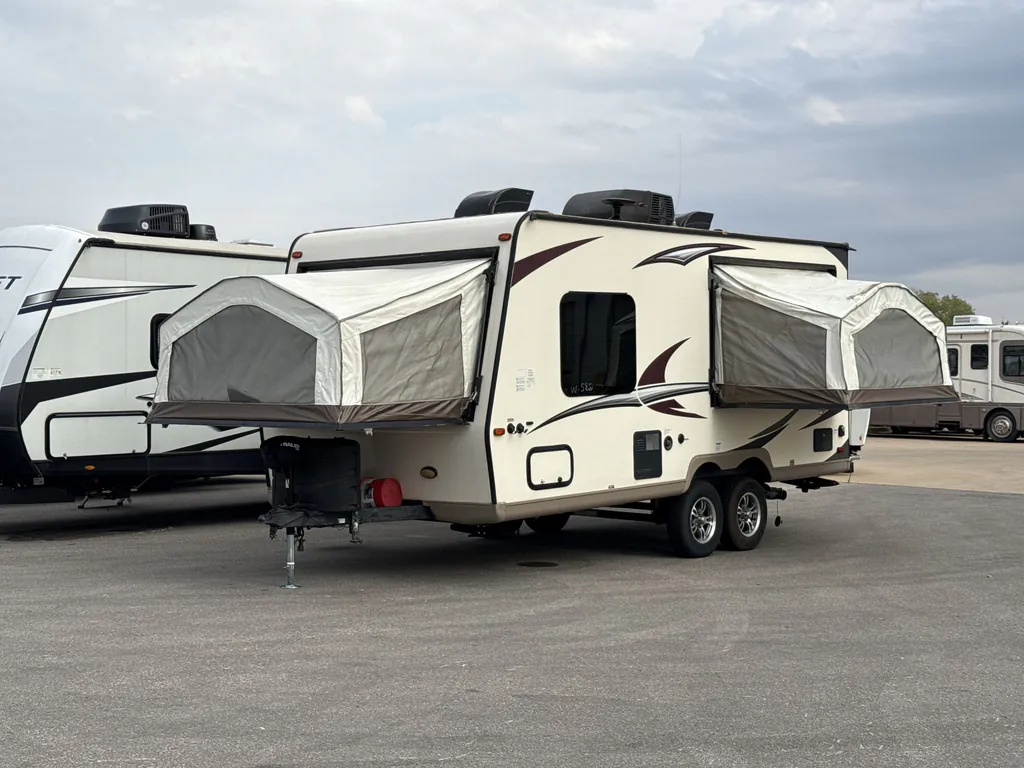 2018 Forest River Rockwood Roo 183, Photos photo 5