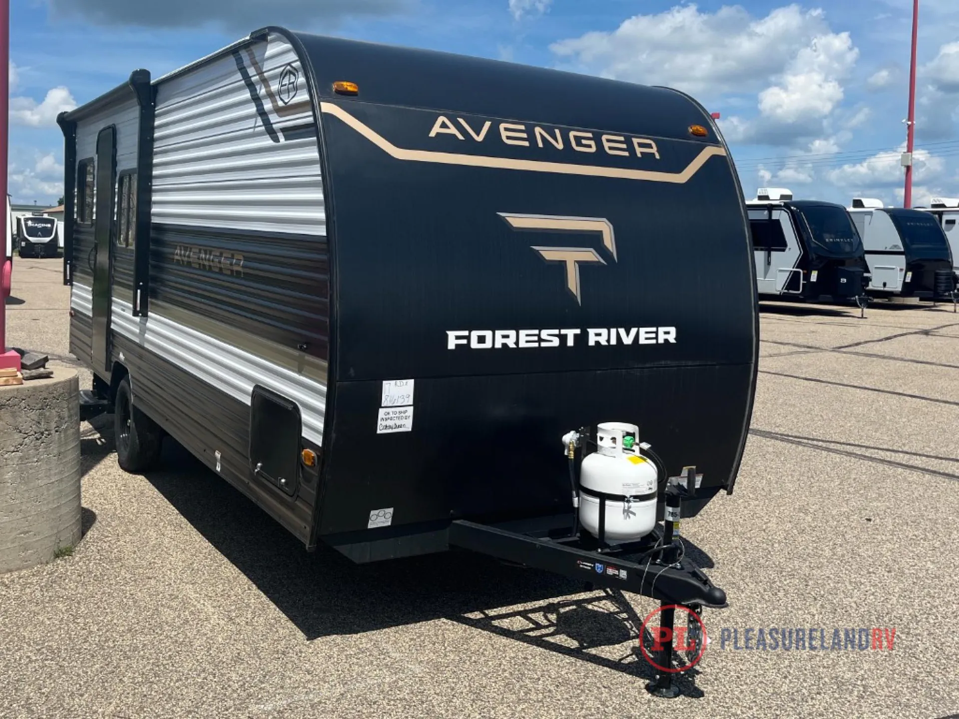 2027 Forest River Avenger LT 17RDX dealer photo 1 from Pleasureland RV Center