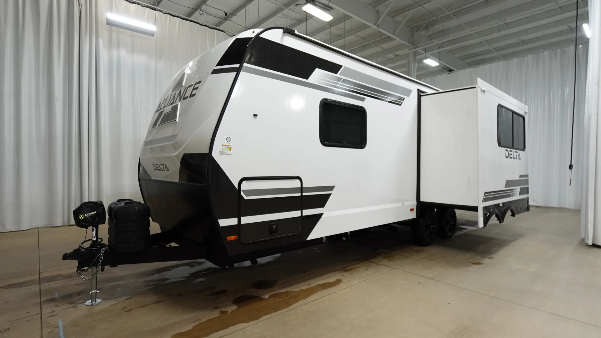 2026 Winnebago Access 25BH - Photo 4