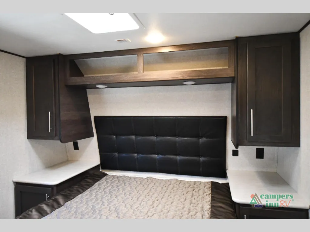 2018 Keystone Raptor 351, Photos photo 39