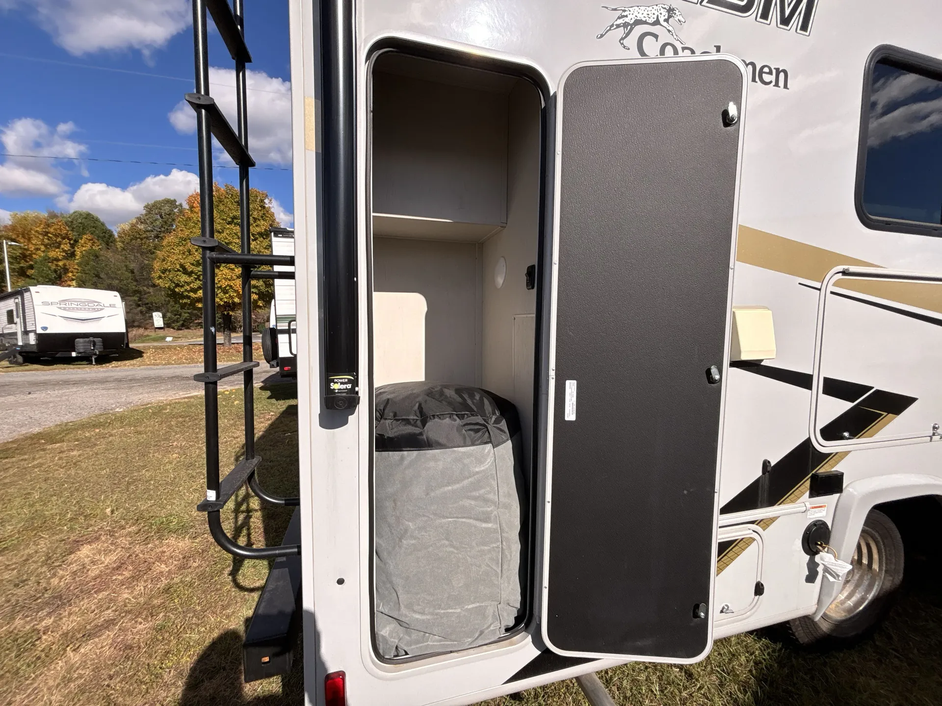 2024 Coachmen Prism 24MBS — living area main