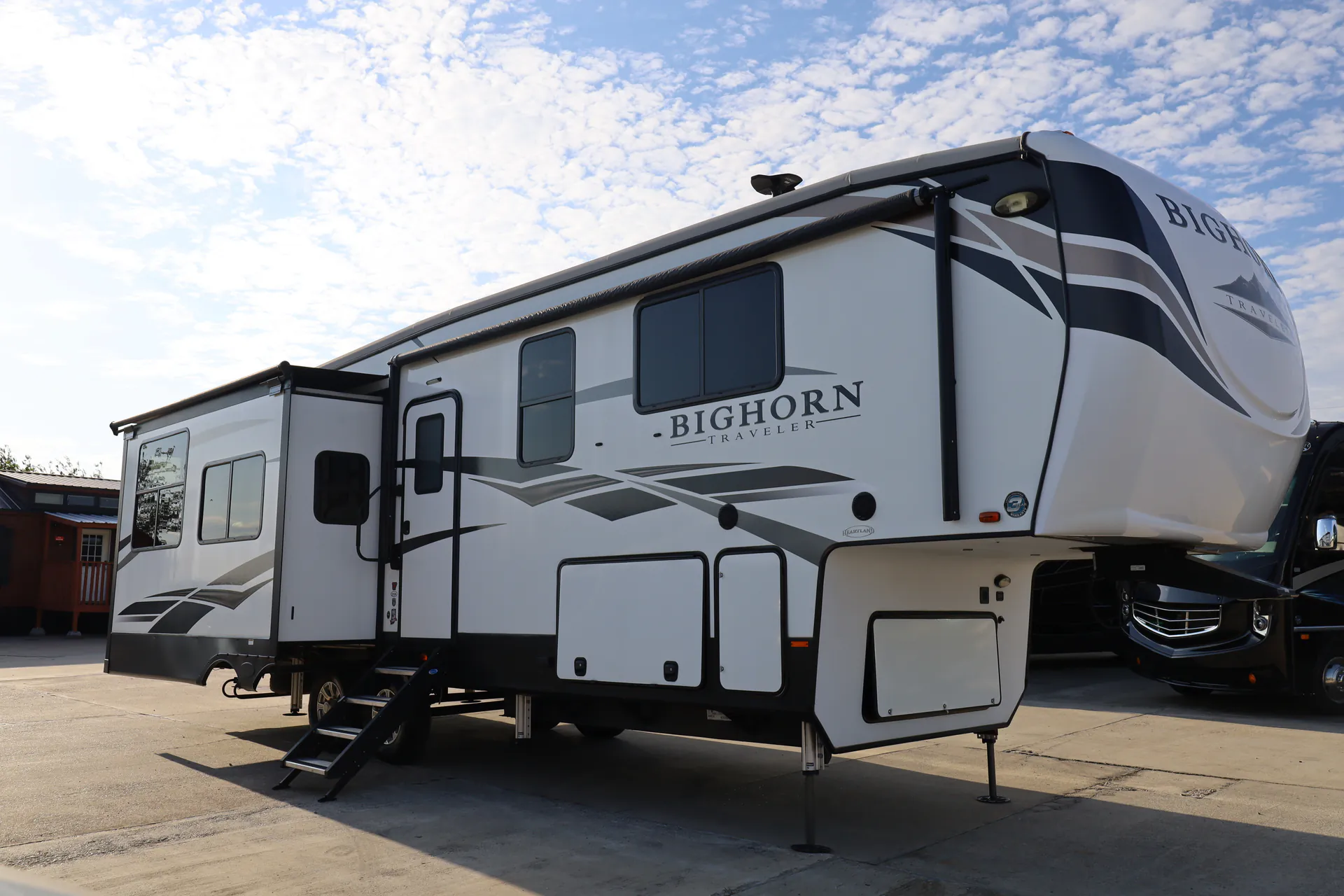 2020 Heartland Bighorn Traveler 32GK - Photo 2