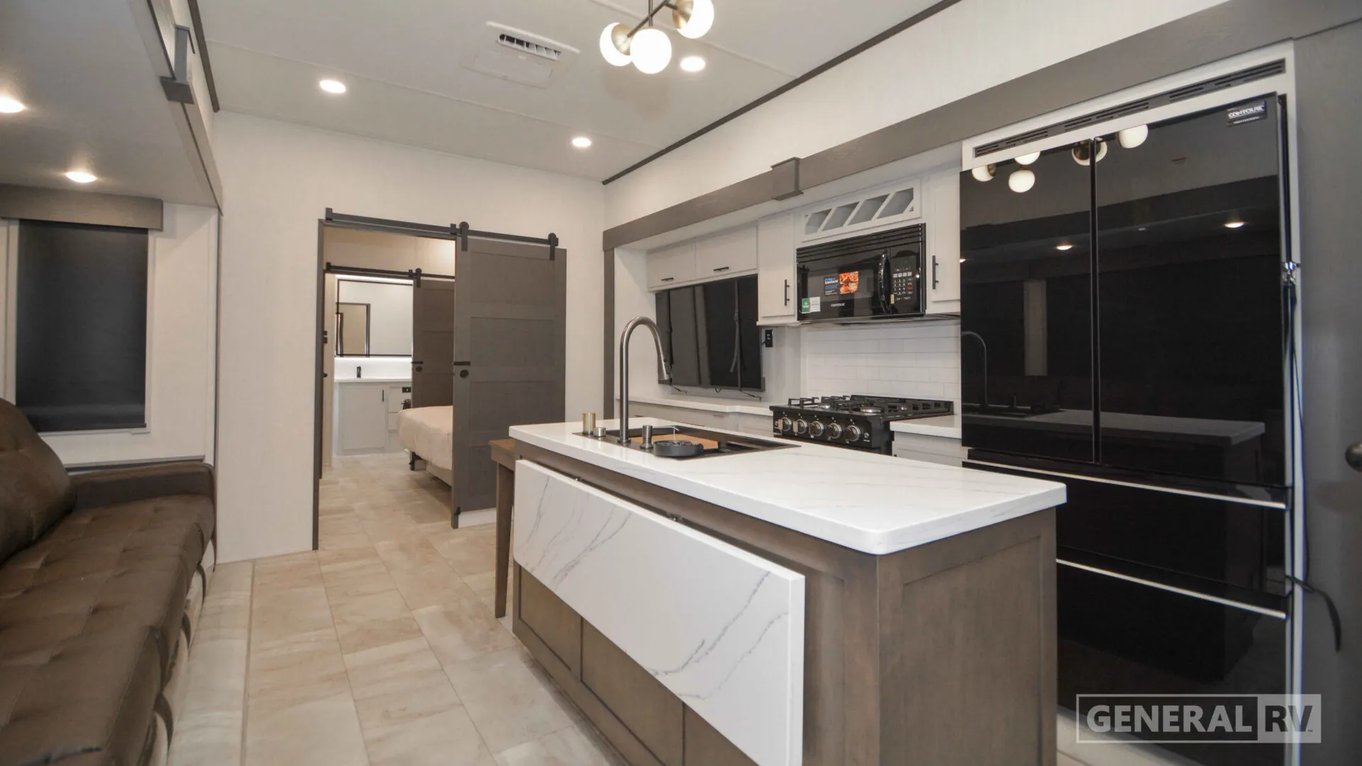 2026 Prime Time RV Sanibel 39HYBRID - Photo 3