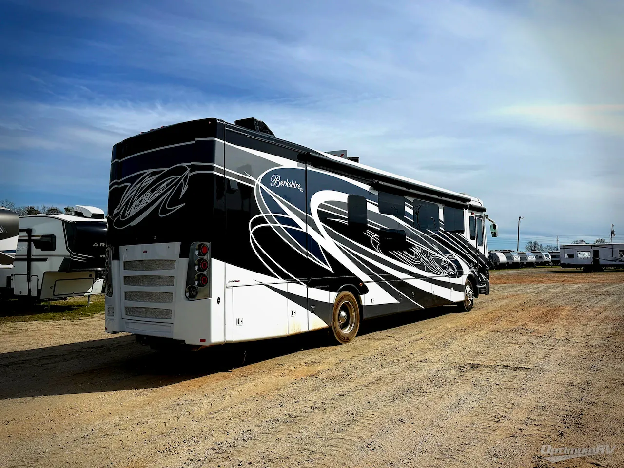 2021 Forest River Berkshire XL 40E - Photo 3