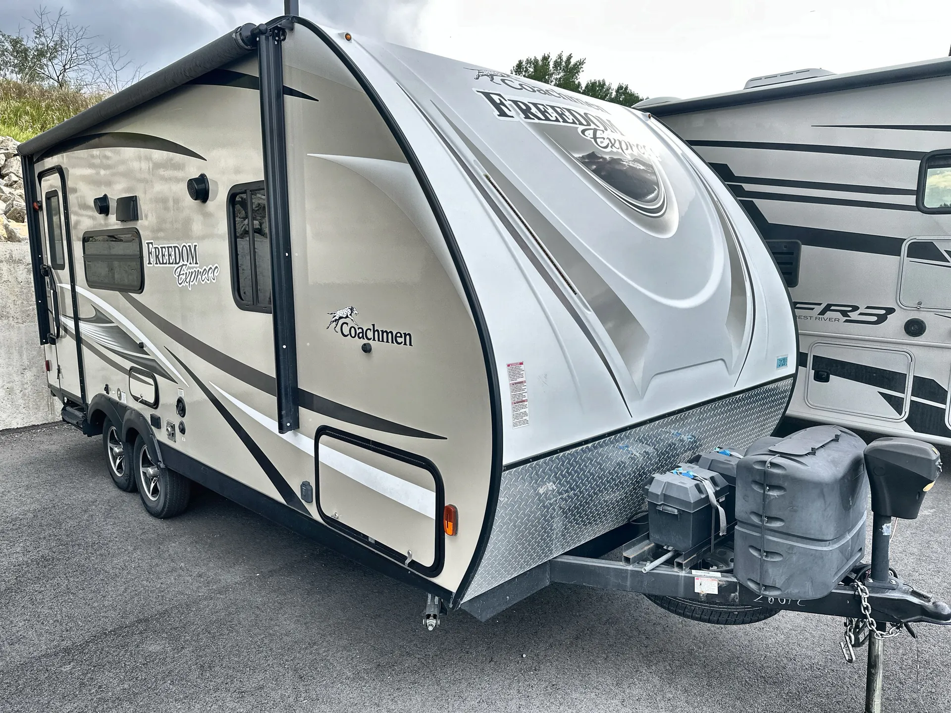 2017 Coachmen Freedom Express 192RBS - Photo 2