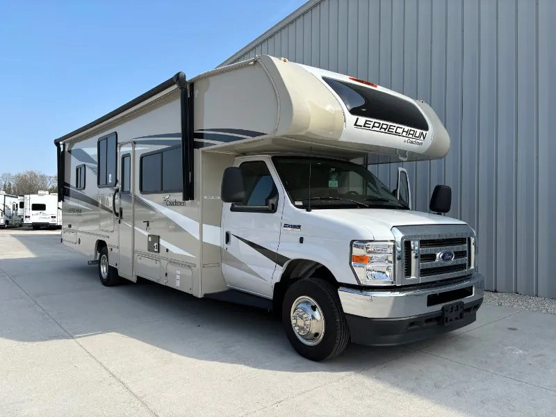 2023 Coachmen Leprechaun 298KB - Photo 2