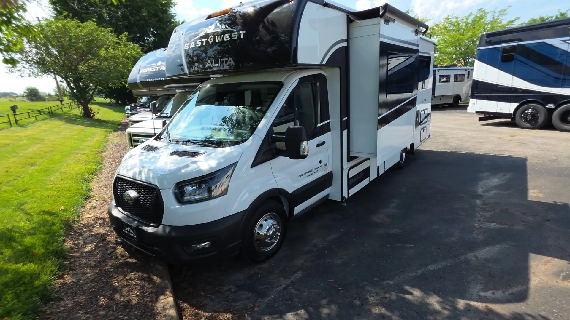 2024 Forest River ALITA 23TKFT - Photo 2
