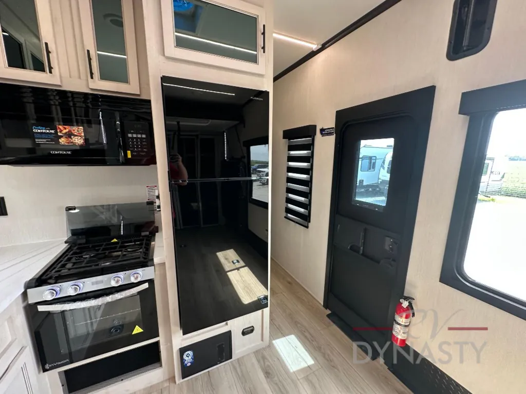 2026 Forest River Vengeance Rogue Armored 25L141, Photos photo 39