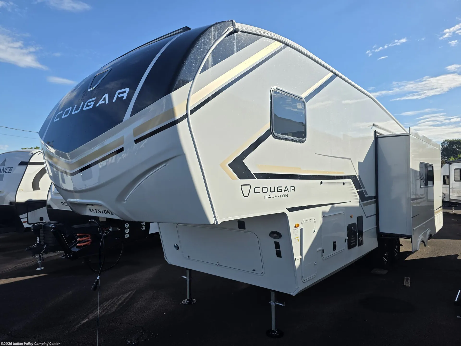 2026 Keystone Cougar Half-Ton 28RLI - Photo 3