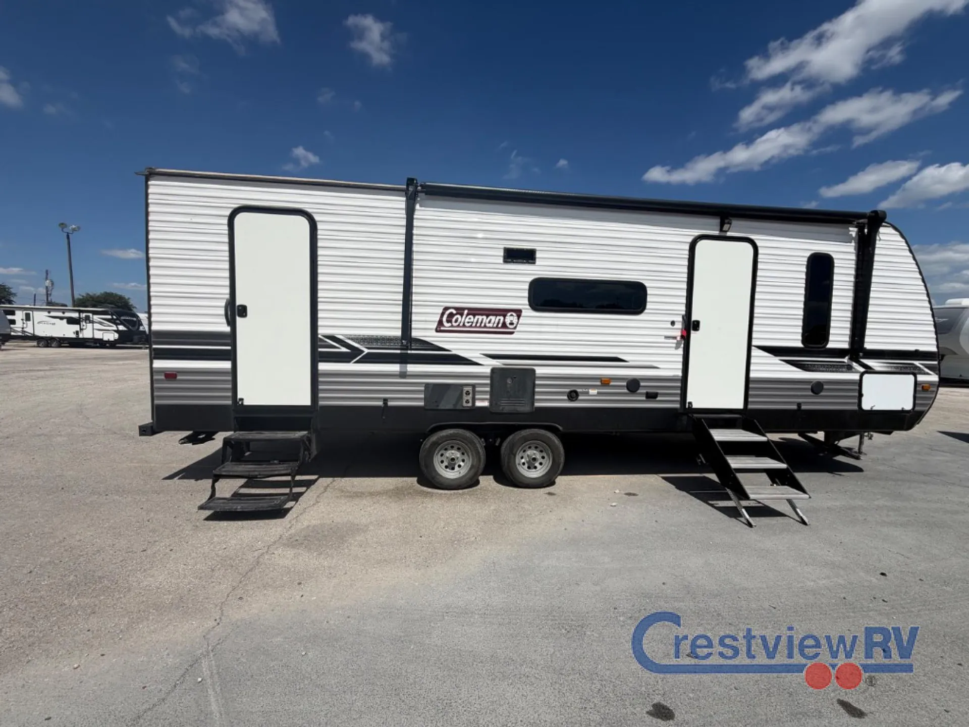 2024 Dutchmen Coleman Lantern 263BH dealer photo 1 from Crestview RV