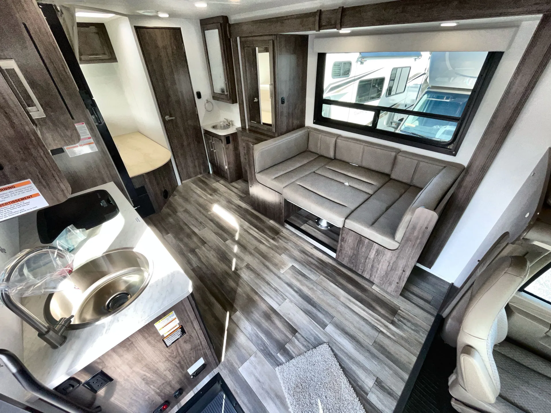 2026 Jayco Redhawk Se 22AF — living area main
