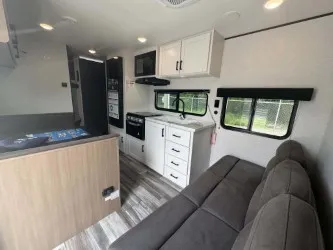 2026 Jayco Jay Flight SLX 260BH - Photo 4