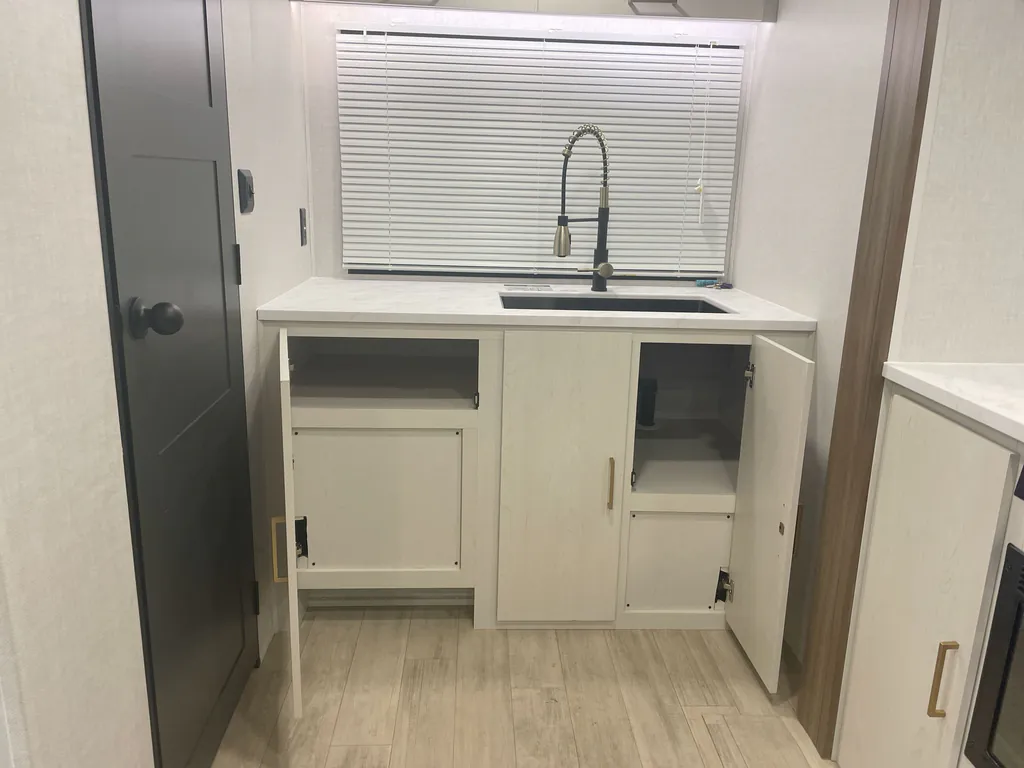 2026 Forest River Vibe Extreme Lite 2500CK, Photos photo 11