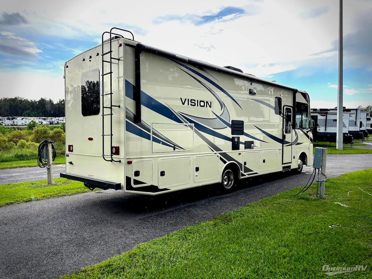 2021 Entegra Coach Vision 31V - Photo 3
